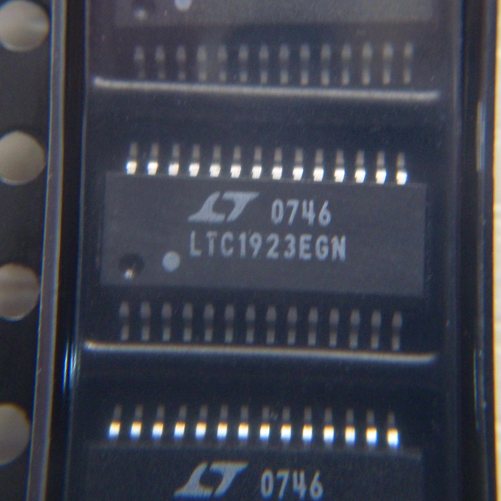LTC1923EGN#PBF|Linear|IC CONTROLLER TEC HI EFF 28SSOP